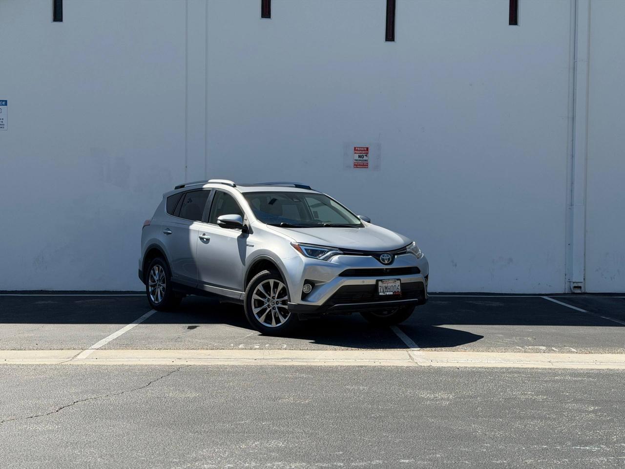 Toyota RAV4 Hybrid Limited 2017