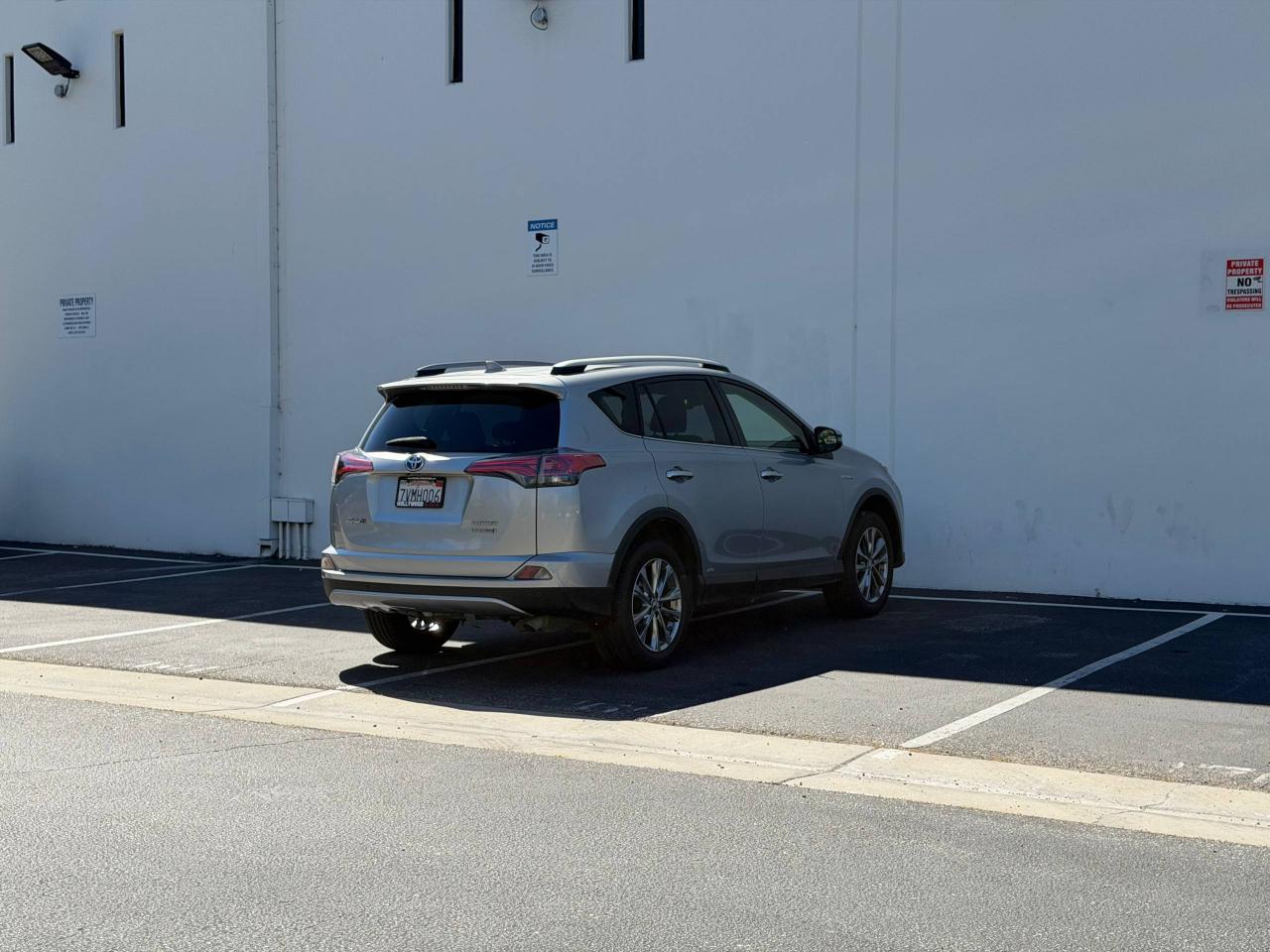 Toyota RAV4 Hybrid Limited 2017