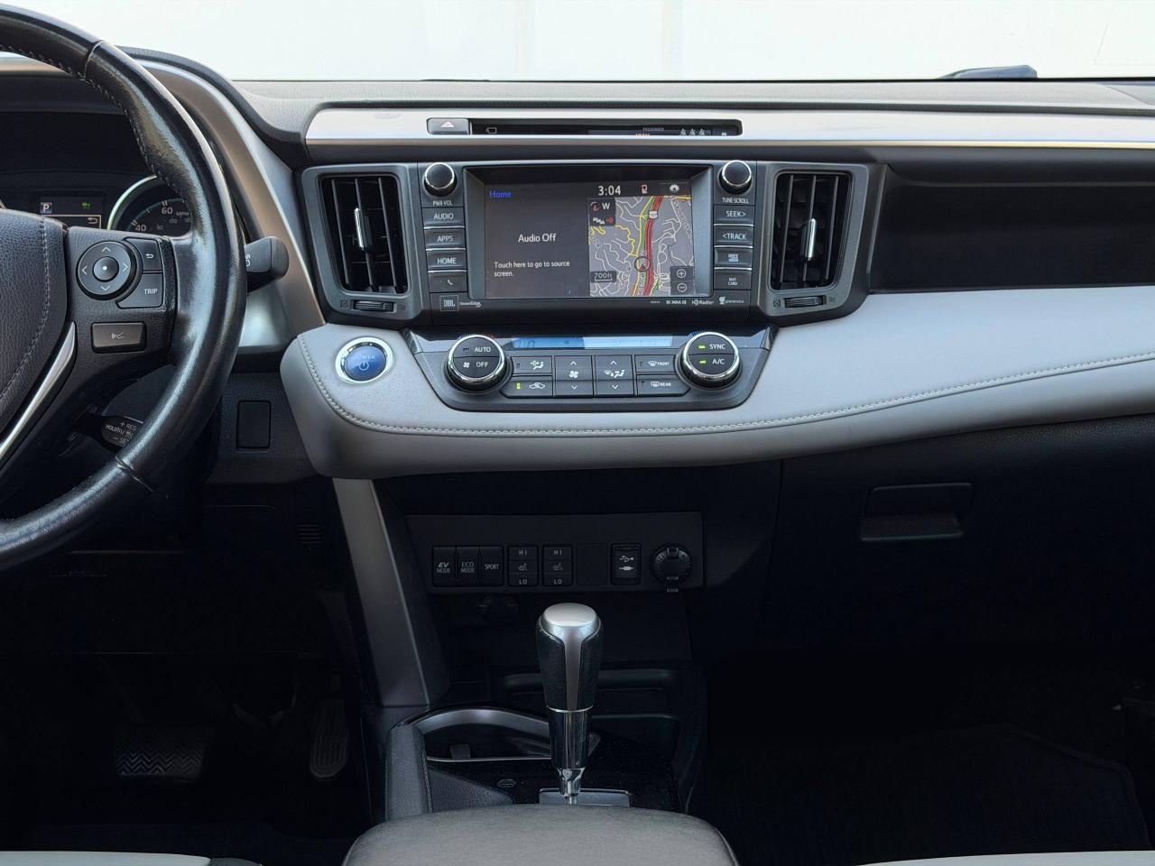 Toyota RAV4 Hybrid Limited 2017