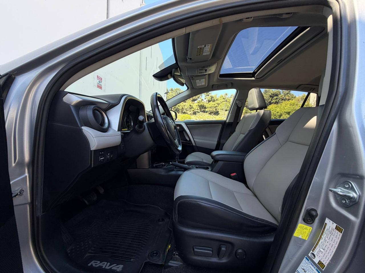 Toyota RAV4 Hybrid Limited 2017