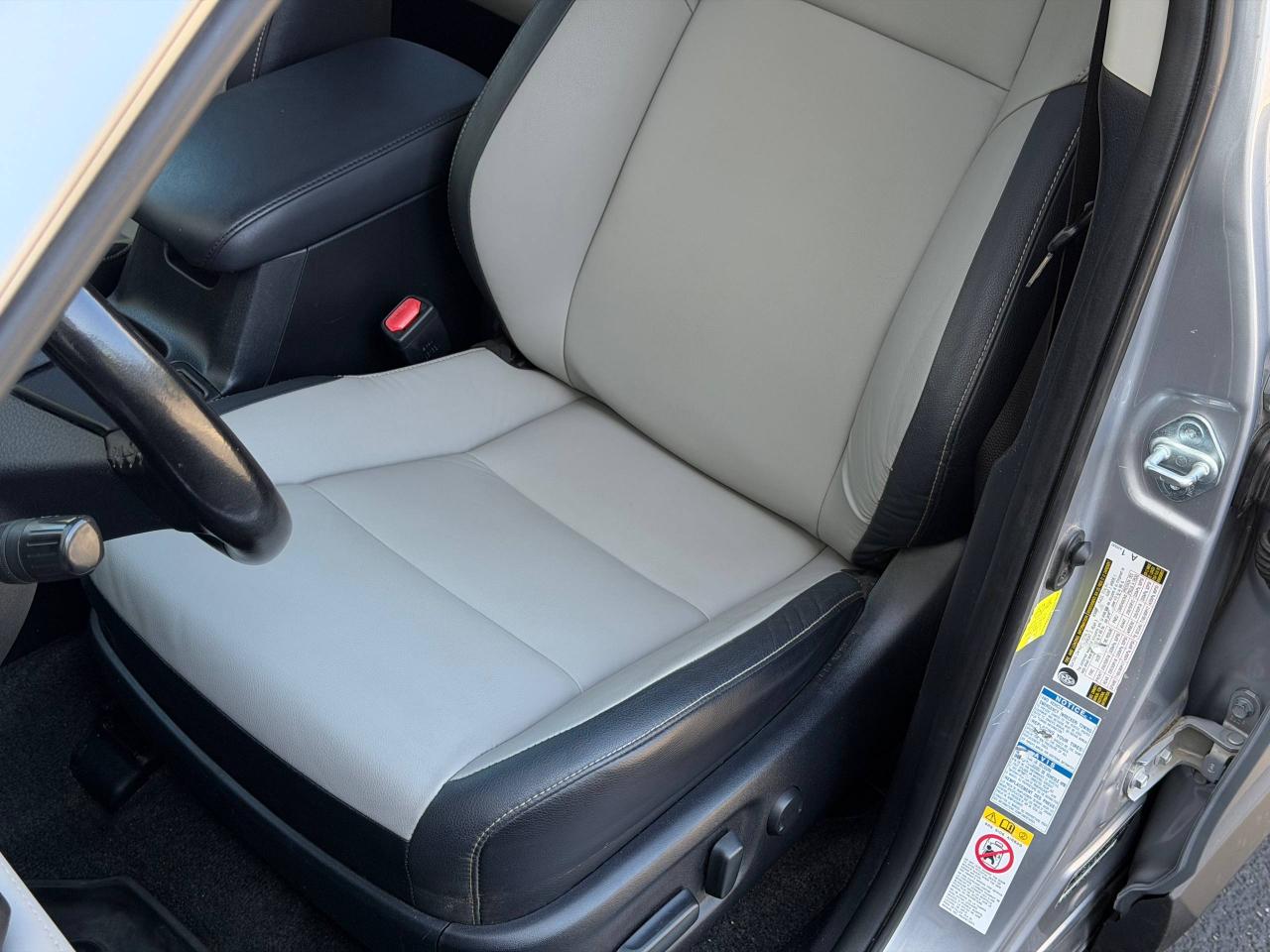 Toyota RAV4 Hybrid Limited 2017