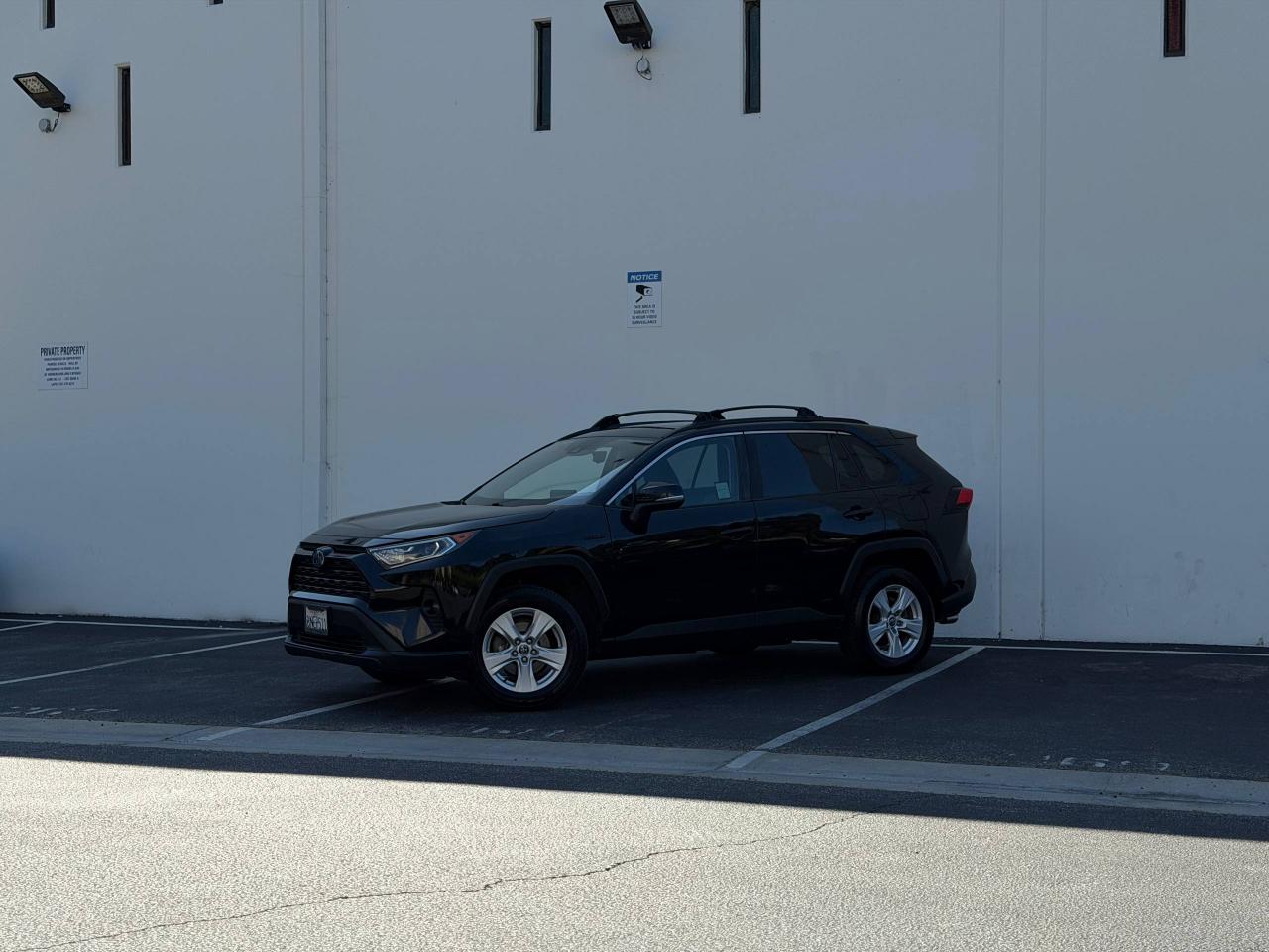 Toyota RAV4 Hybrid XLE 2020