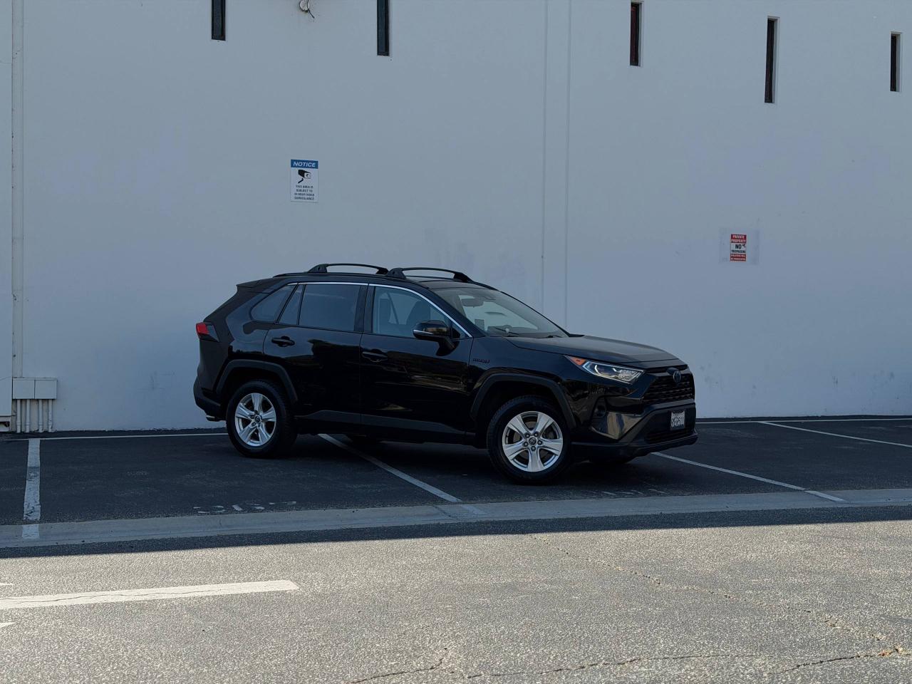Toyota RAV4 Hybrid XLE 2020