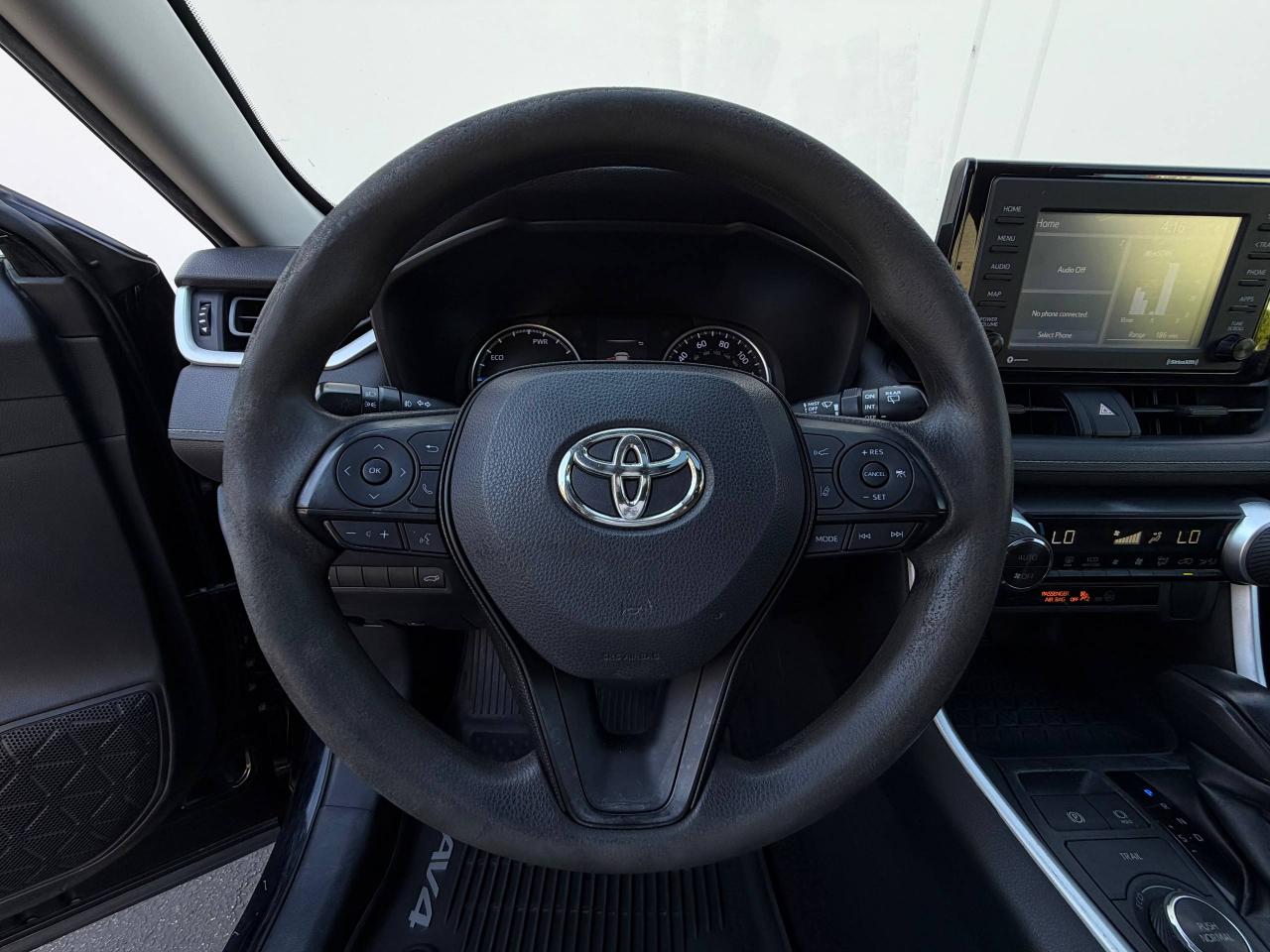 Toyota RAV4 Hybrid XLE 2020