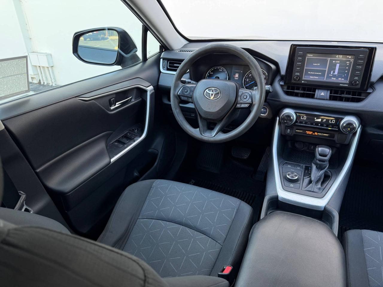 Toyota RAV4 Hybrid XLE 2020