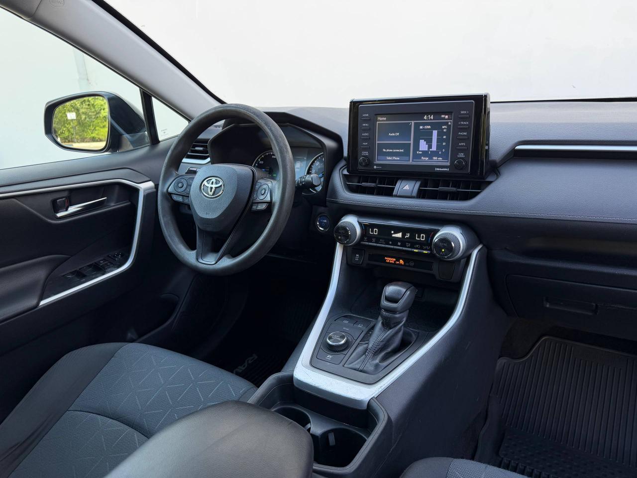 Toyota RAV4 Hybrid XLE 2020