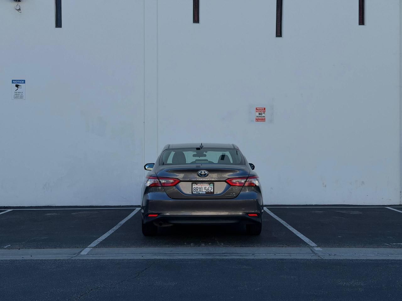 Toyota Camry Hybrid LE 2020