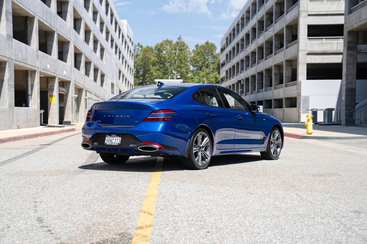 Genesis G70 3.3T 2025