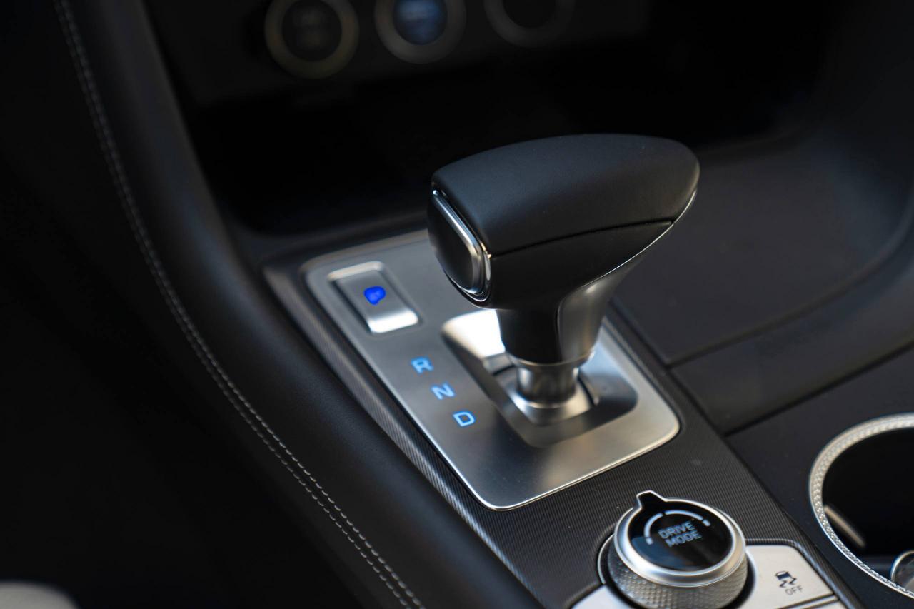 Genesis G70 3.3T 2025