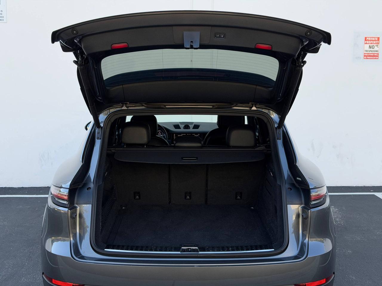 Porsche Cayenne  2021