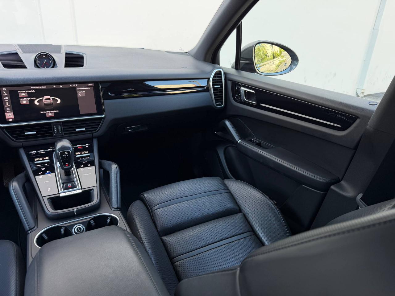 Porsche Cayenne  2021