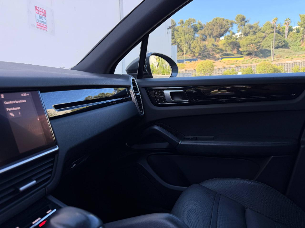 Porsche Cayenne  2021