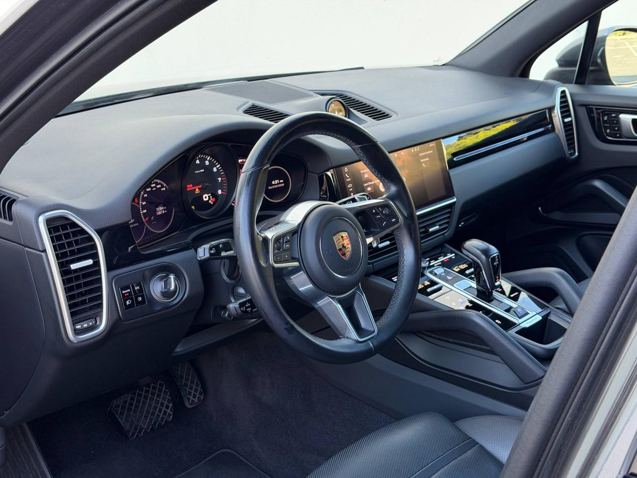 Porsche Cayenne  2021