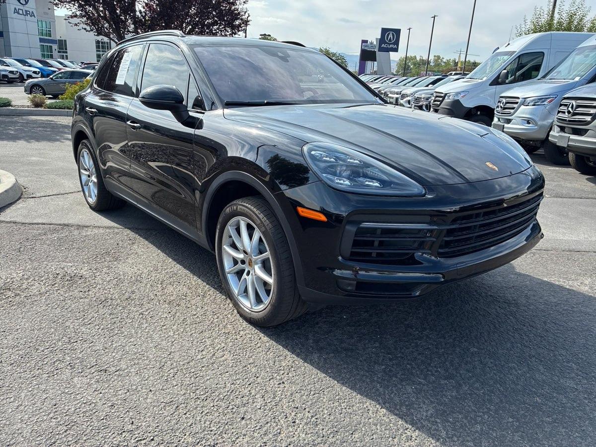 Porsche Cayenne Base 2020