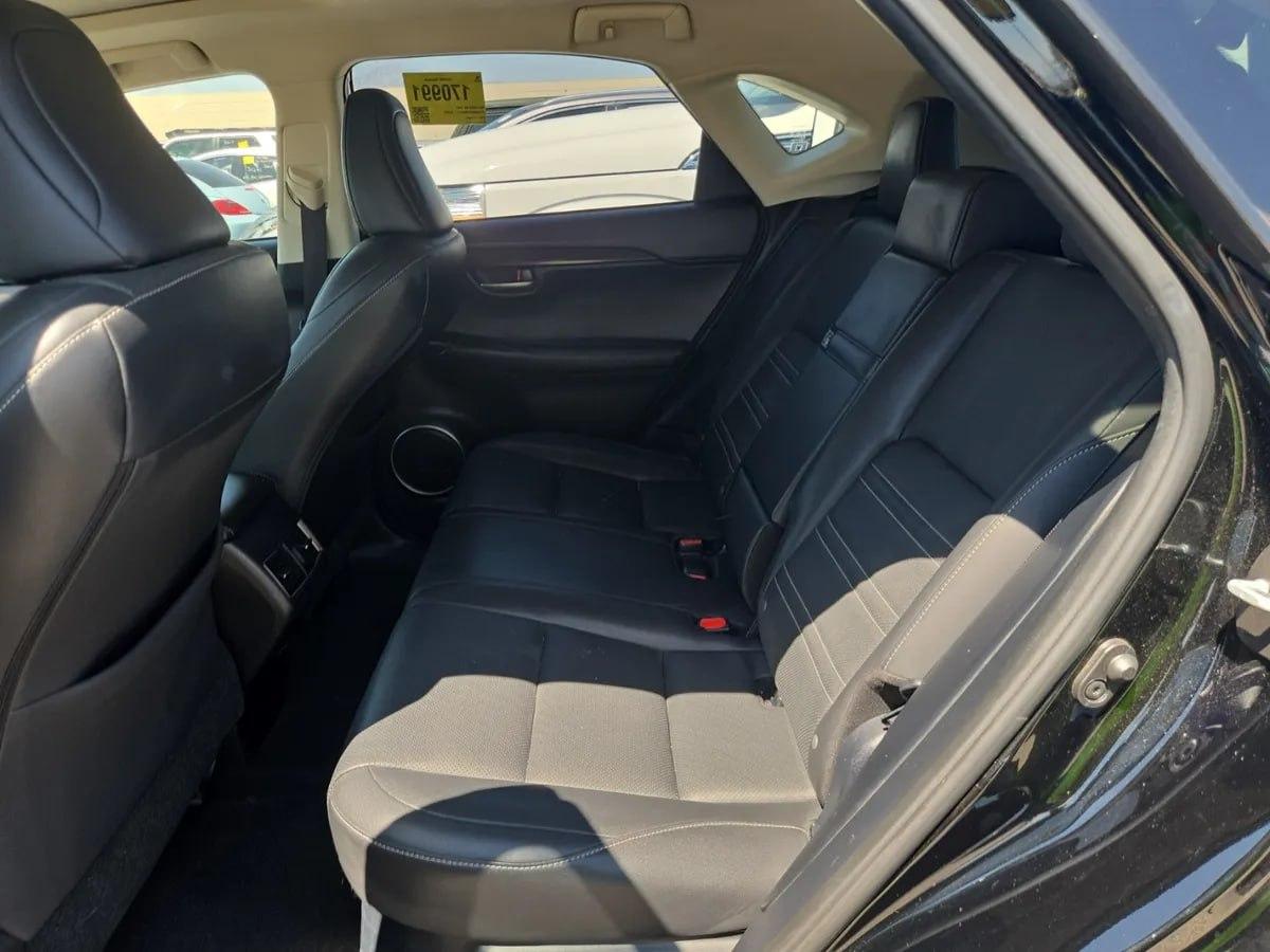 Lexus NX 300h  2015
