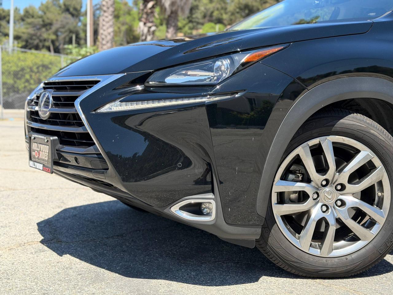 Lexus NX 300h  2015