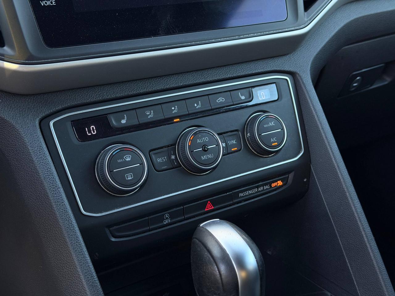 Volkswagen Atlas SE w/Technology 2021
