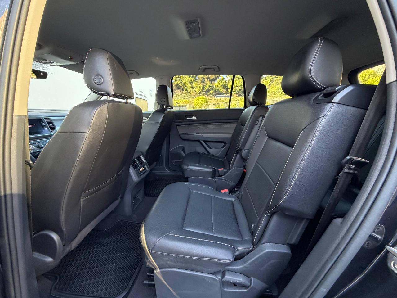Volkswagen Atlas SE w/Technology 2021