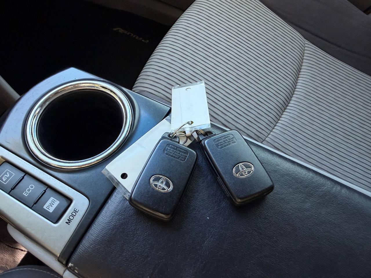 Toyota Prius V Three 2016