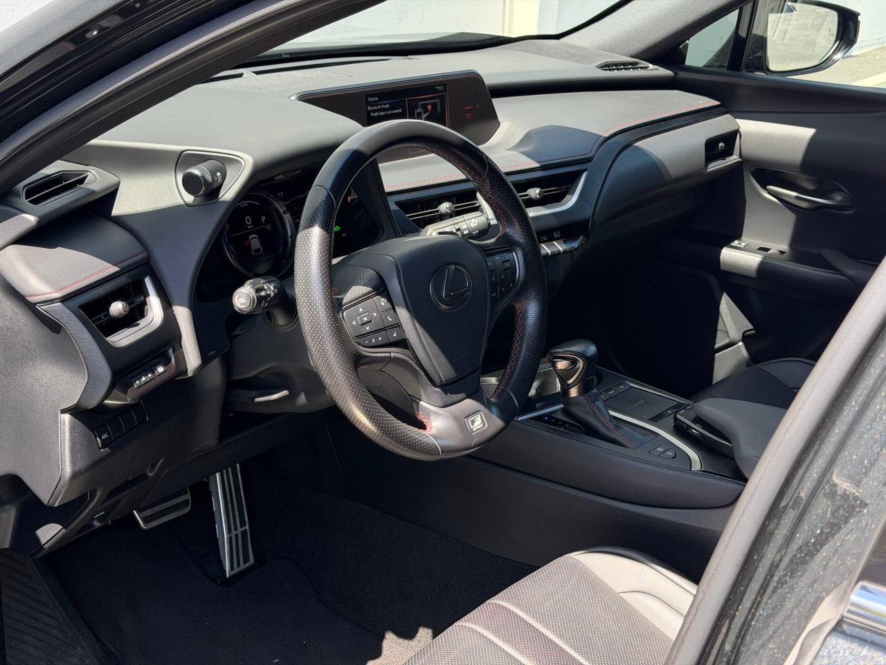 Lexus UX 250h F SPORT 2021