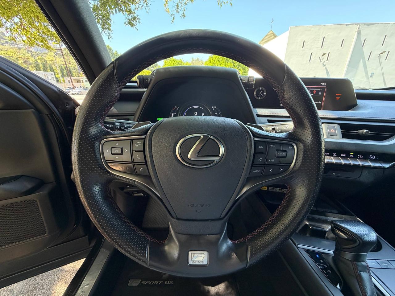 Lexus UX 250h F SPORT 2021