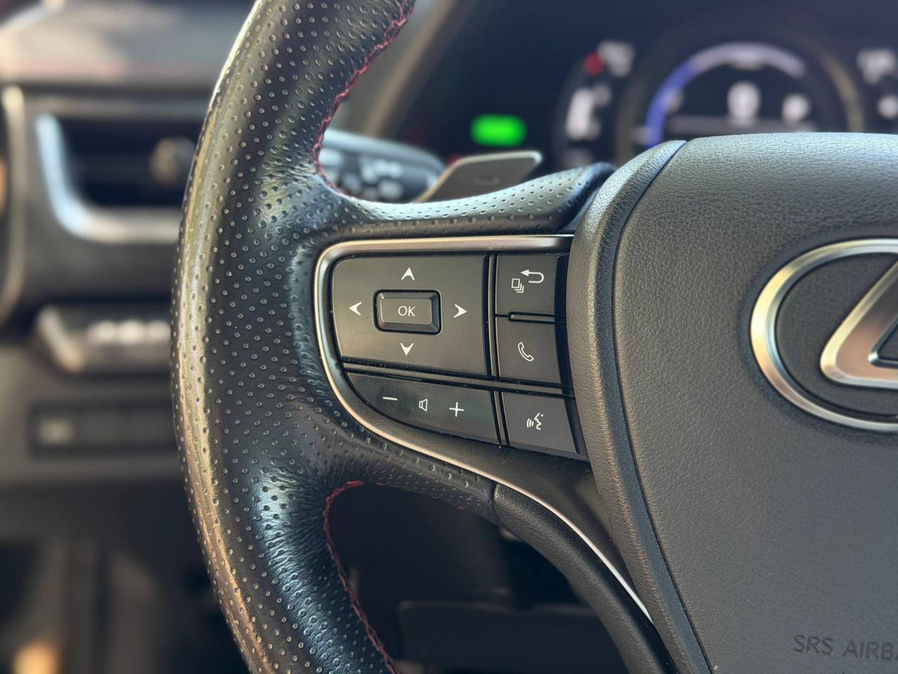 Lexus UX 250h F SPORT 2021