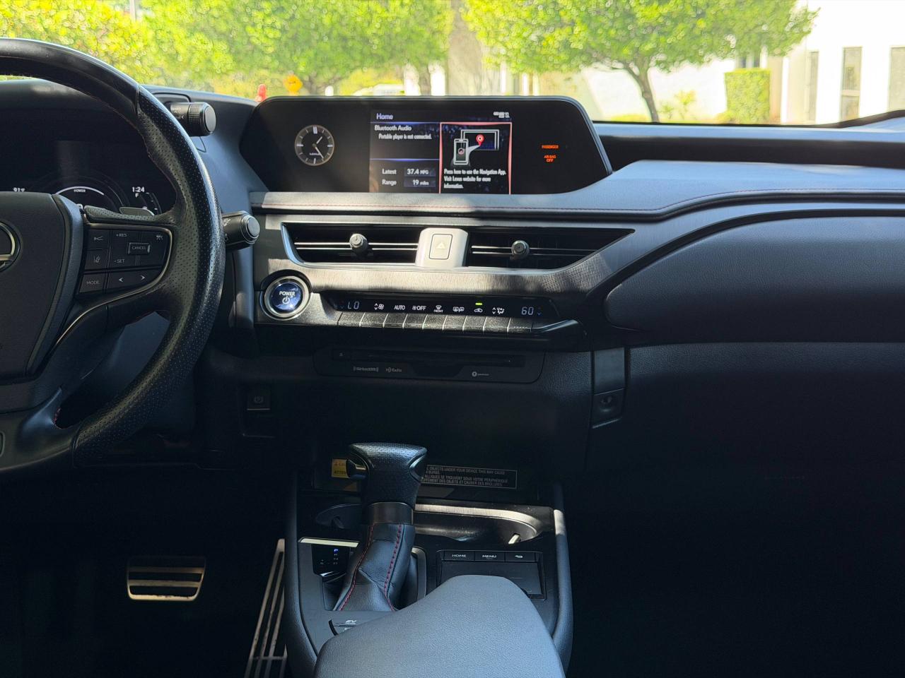 Lexus UX 250h F SPORT 2021