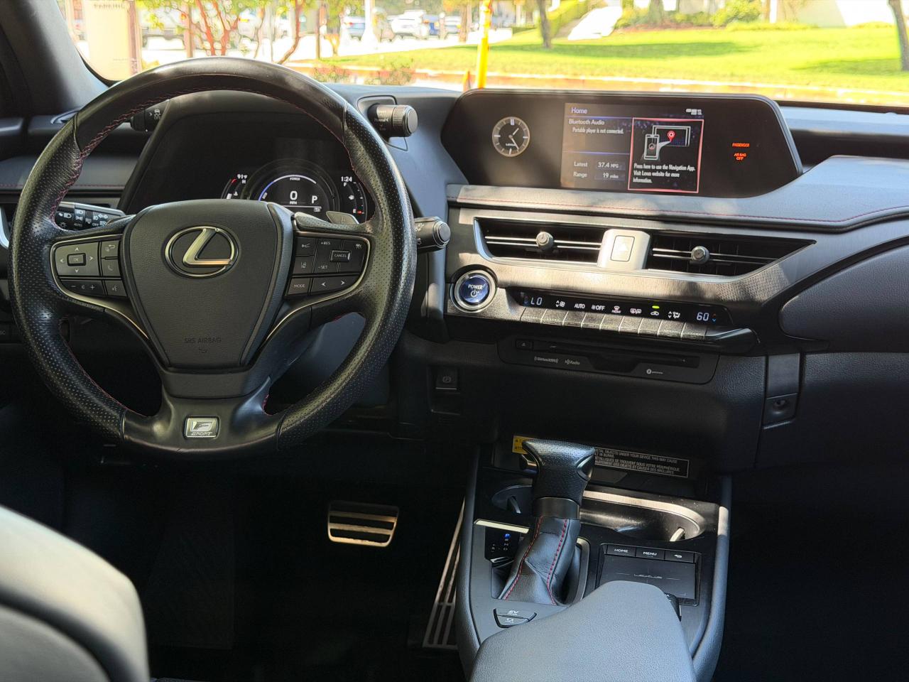 Lexus UX 250h F SPORT 2021