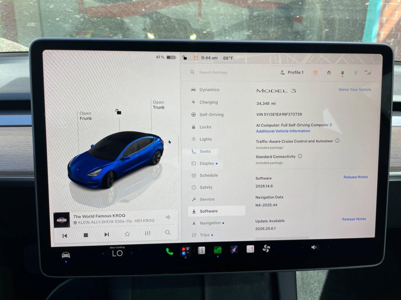 Tesla Model 3  2022