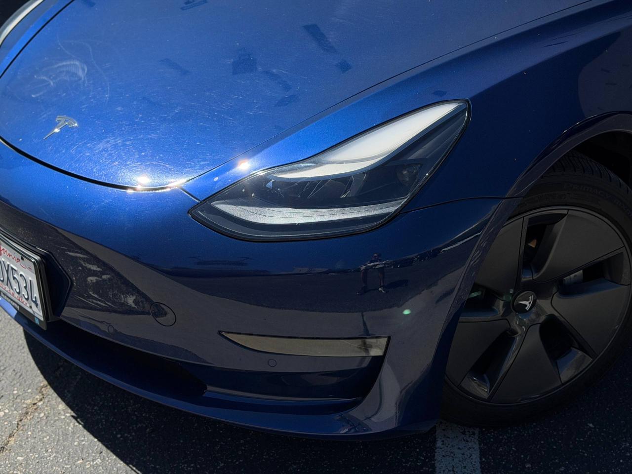 Tesla Model 3  2022