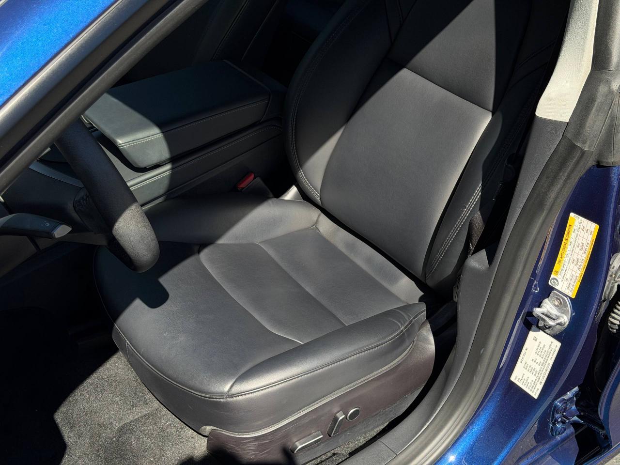 Tesla Model 3  2022