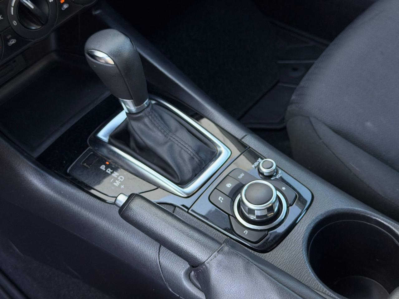 Mazda MAZDA3 i Sport AT 4-Door 2016