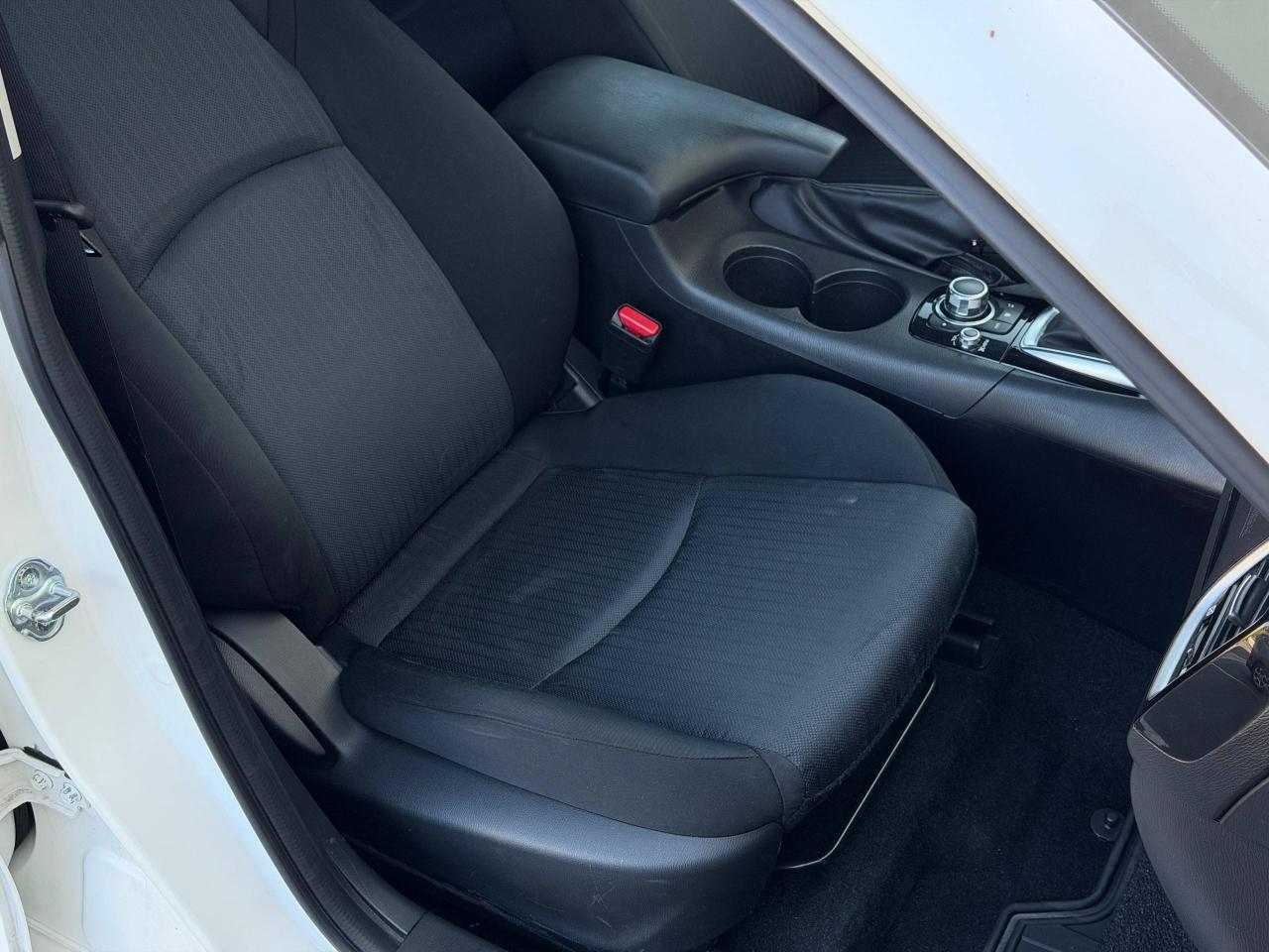 Mazda MAZDA3 i Sport AT 4-Door 2016