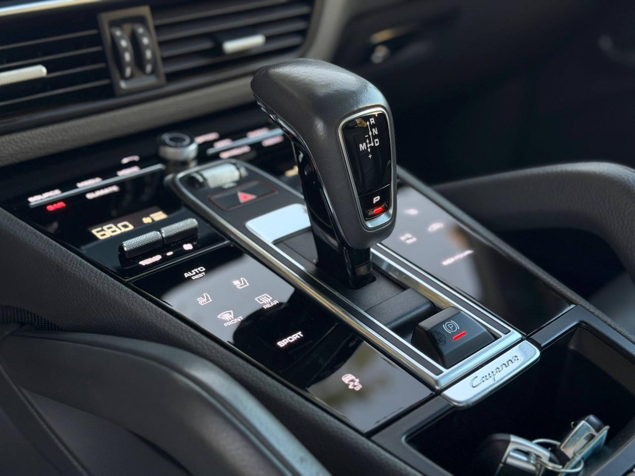 Porsche Cayenne  2020