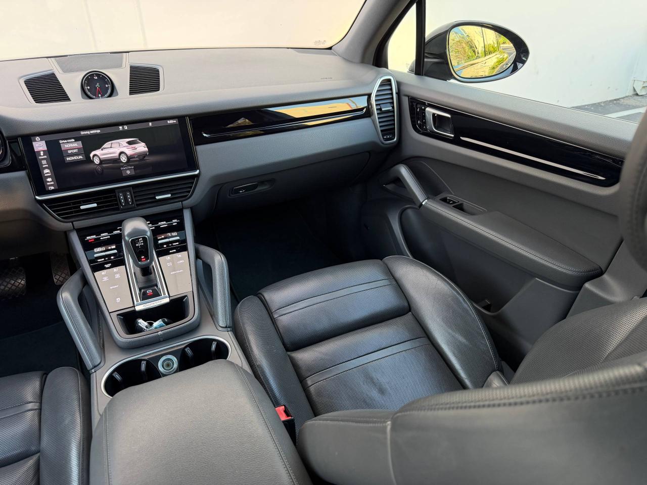 Porsche Cayenne  2020