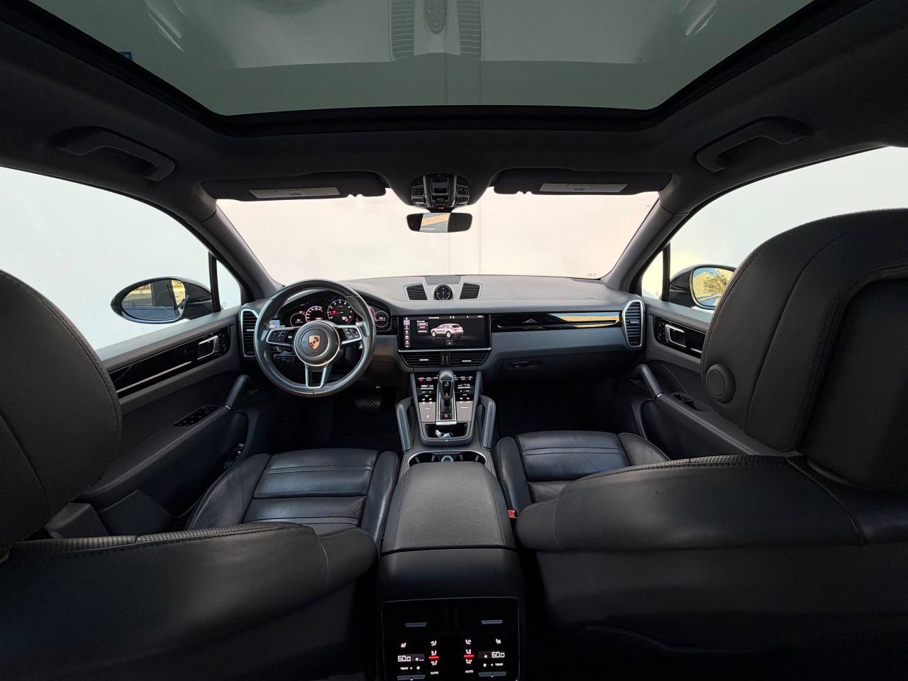 Porsche Cayenne  2020