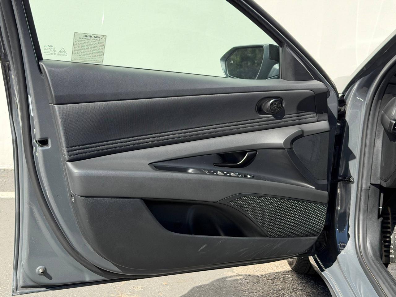 Hyundai Elantra SEL Sport 2025