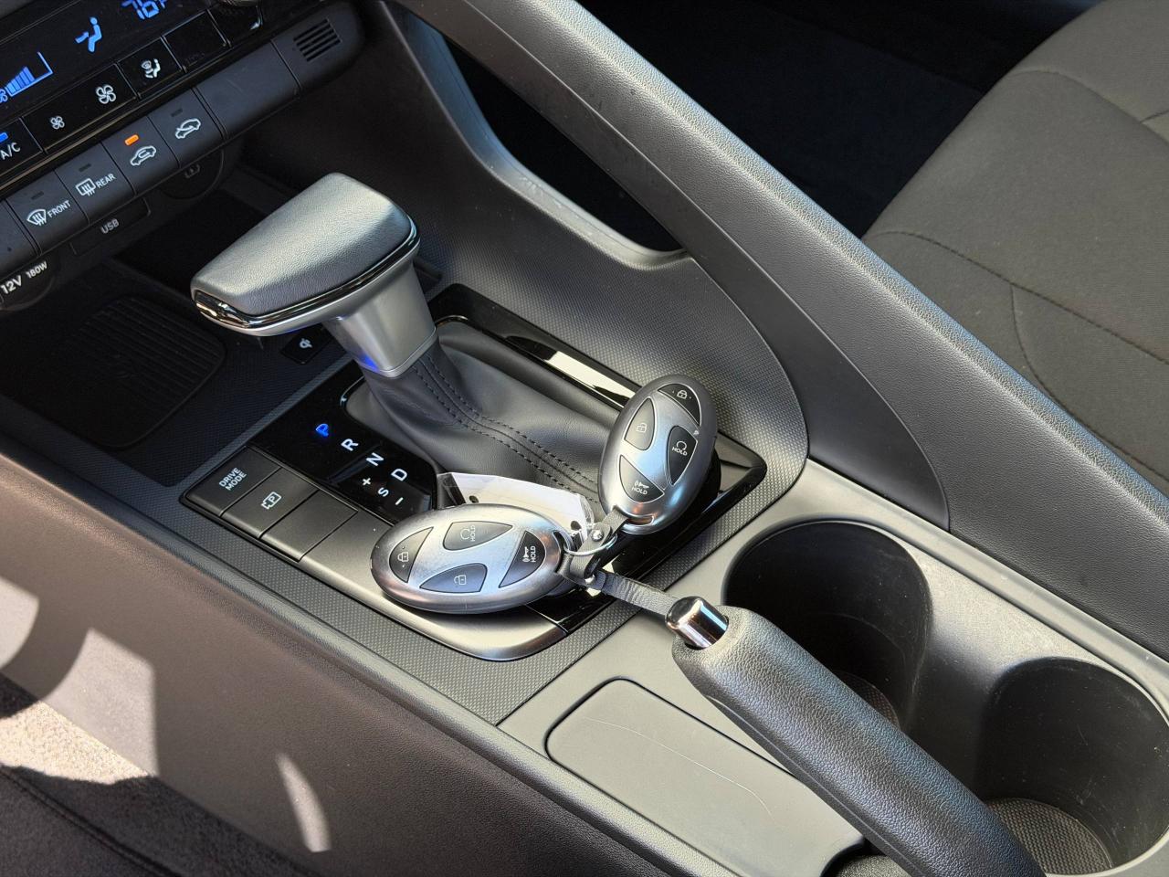 Hyundai Elantra SEL Sport 2025