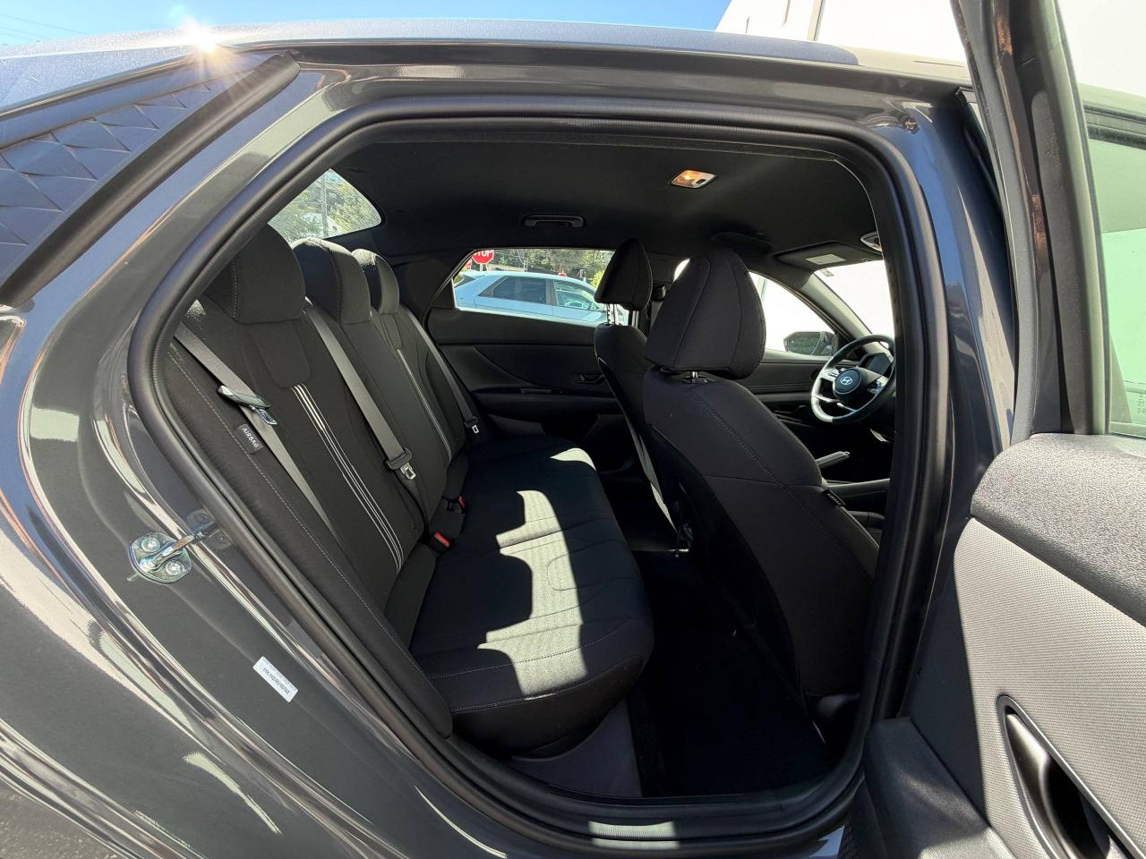 Hyundai Elantra SEL Sport 2025