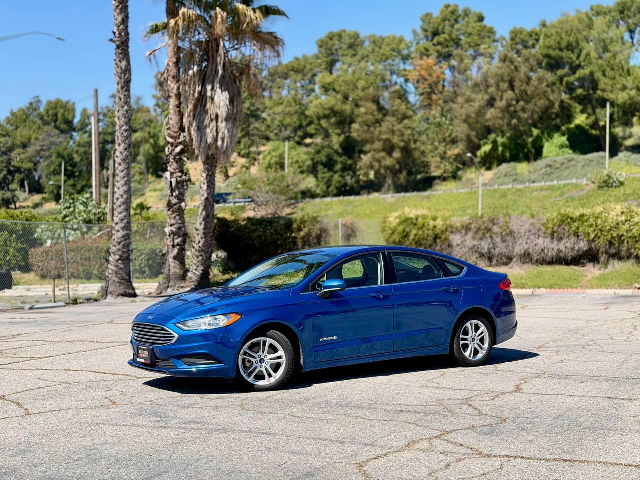 Ford Fusion Hybrid S 2018