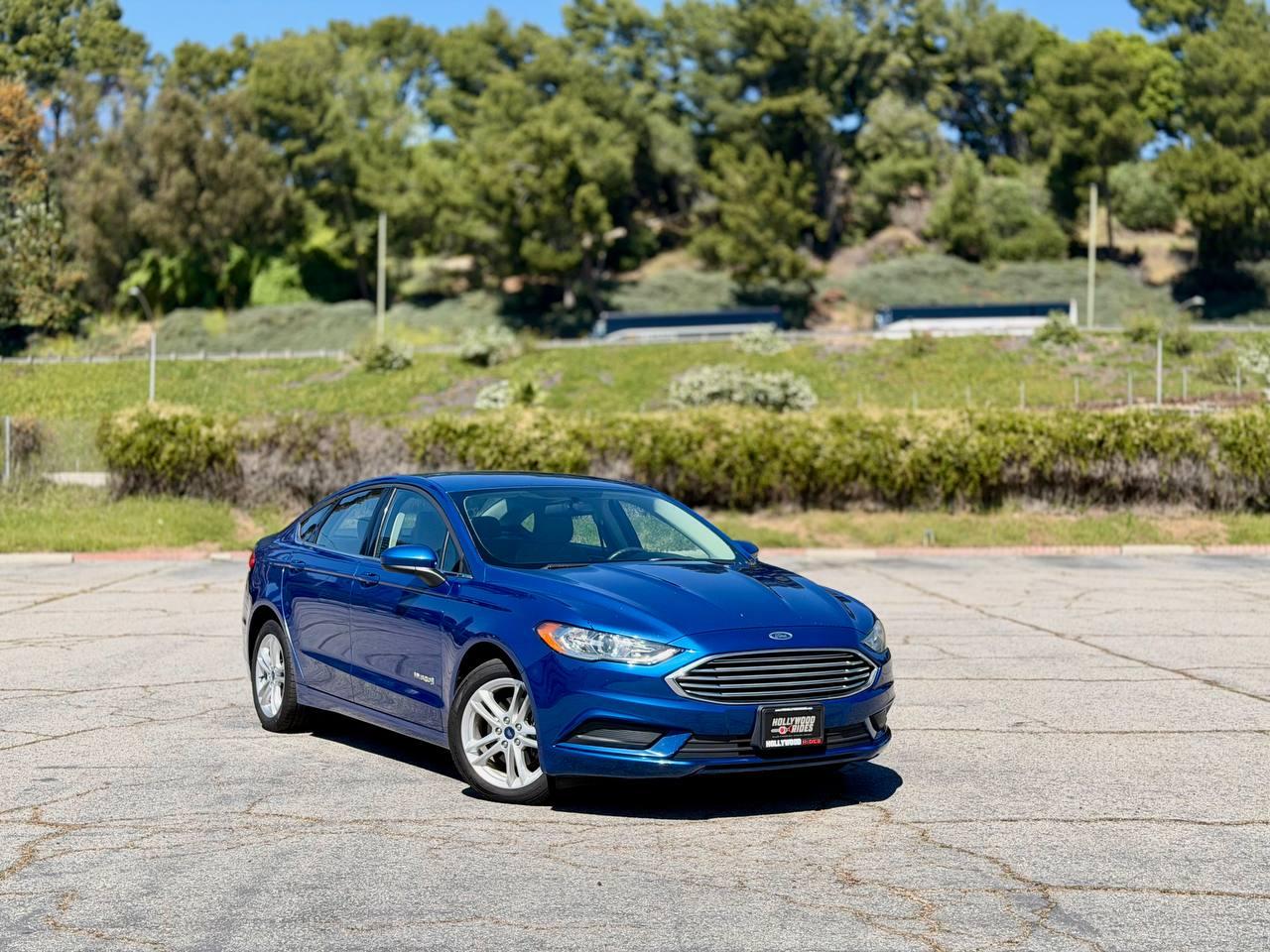 Ford Fusion Hybrid S 2018