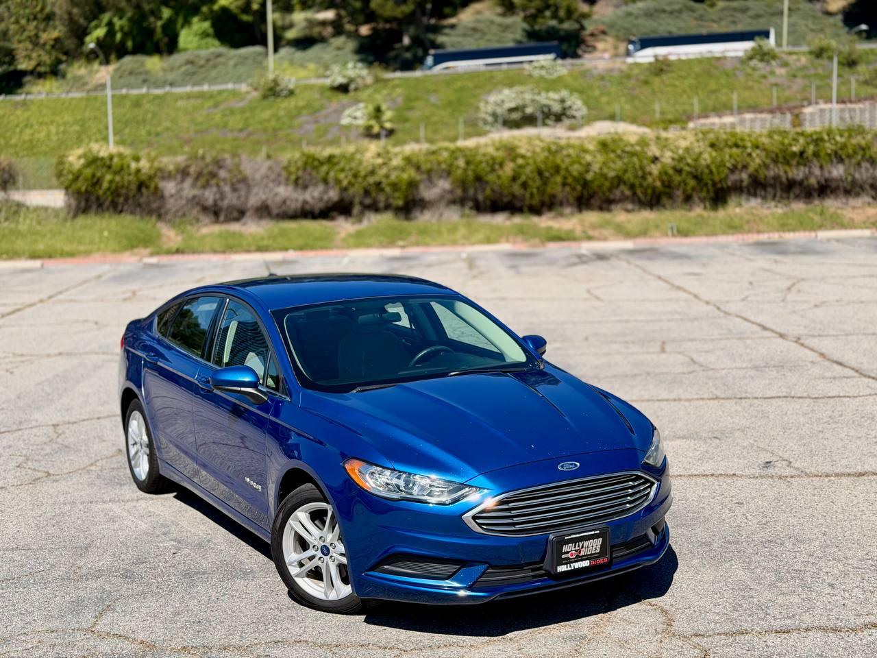 Ford Fusion Hybrid S 2018