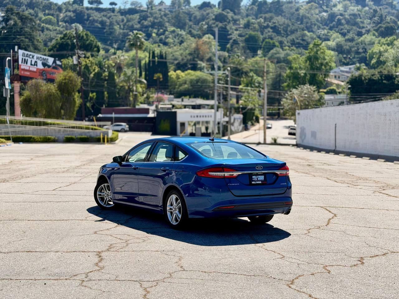 Ford Fusion Hybrid S 2018