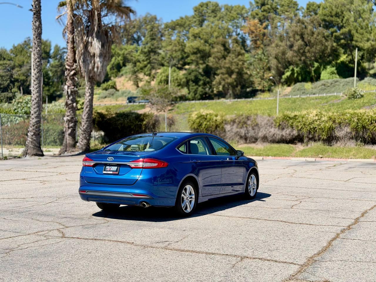 Ford Fusion Hybrid S 2018