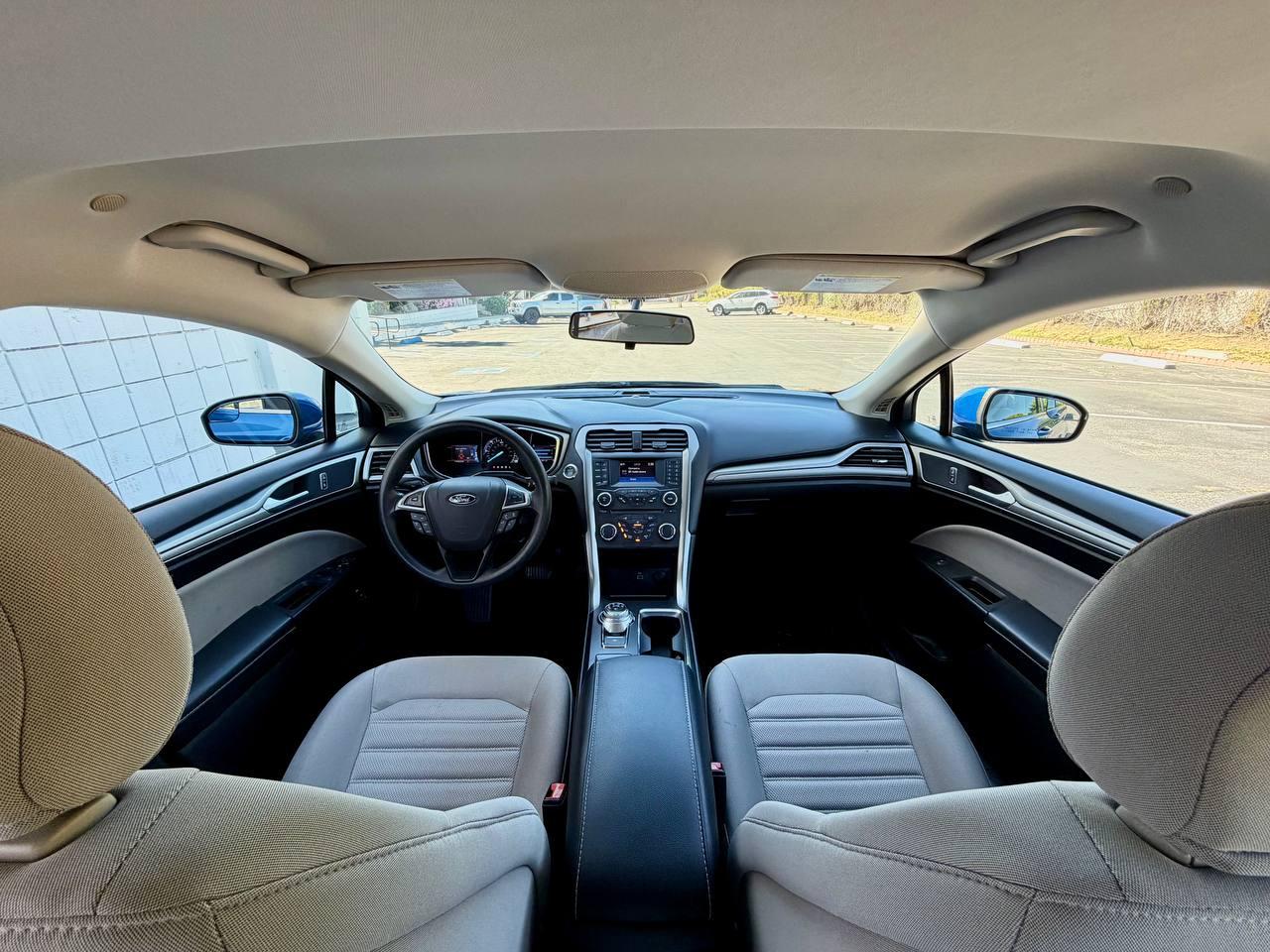 Ford Fusion Hybrid S 2018