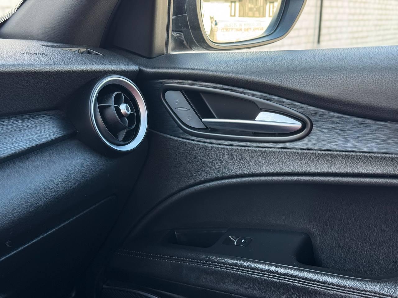 Alfa Romeo Stelvio Sprint 2022