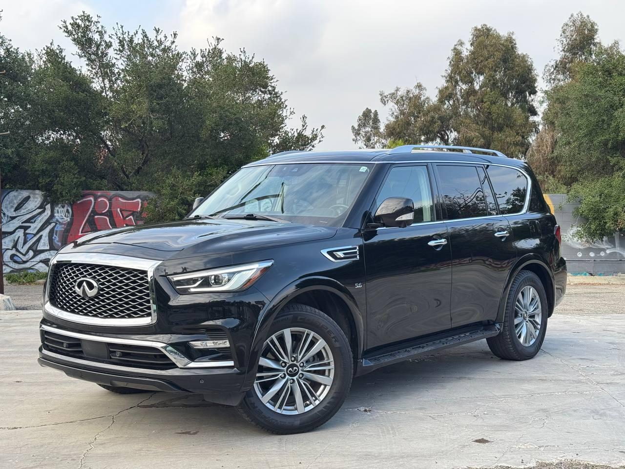 Infiniti QX80 LUXE 2020