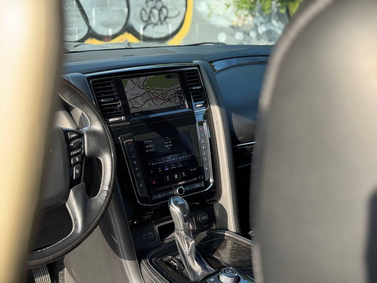 Infiniti QX80 LUXE 2020