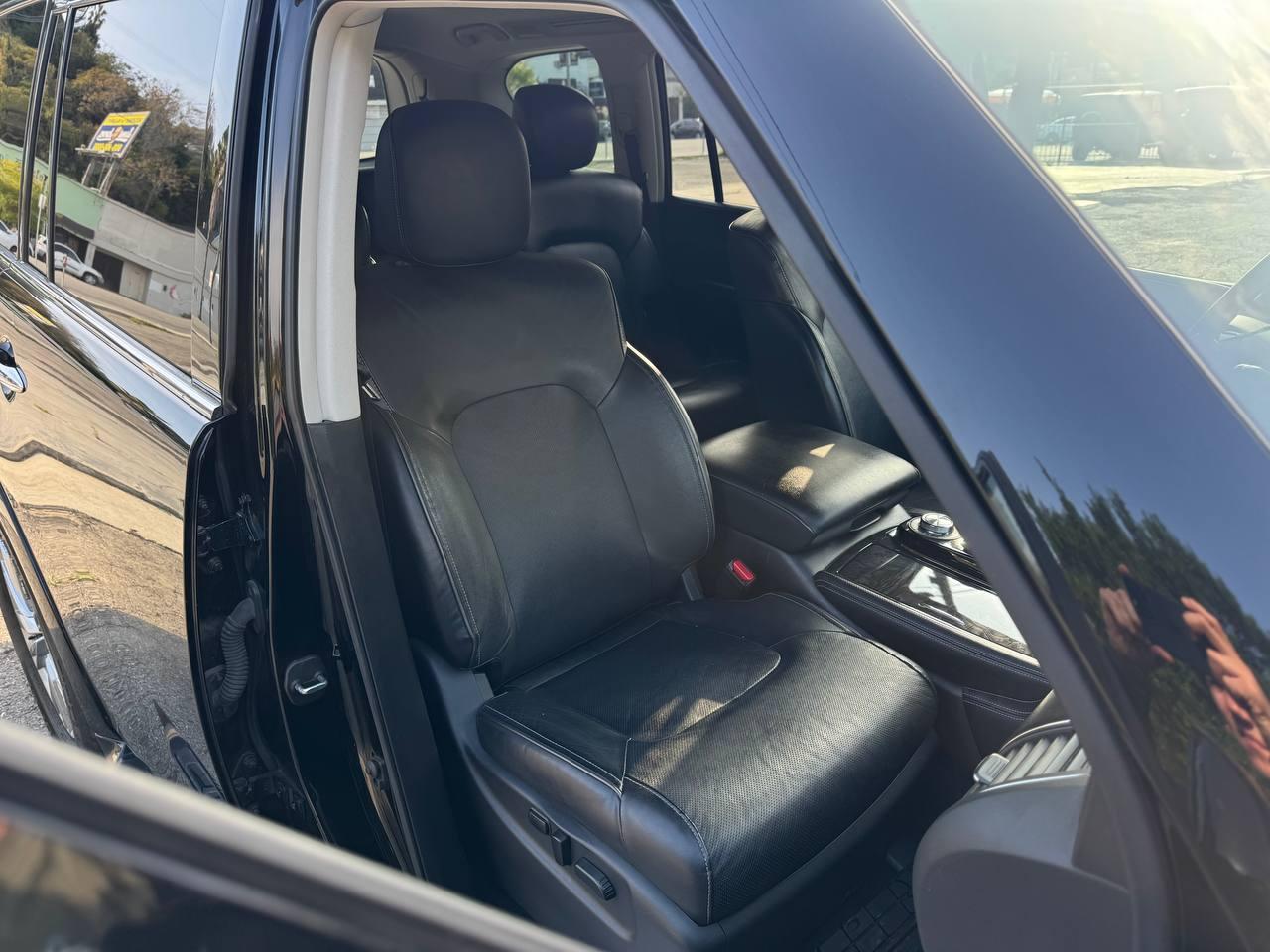 Infiniti QX80 LUXE 2020