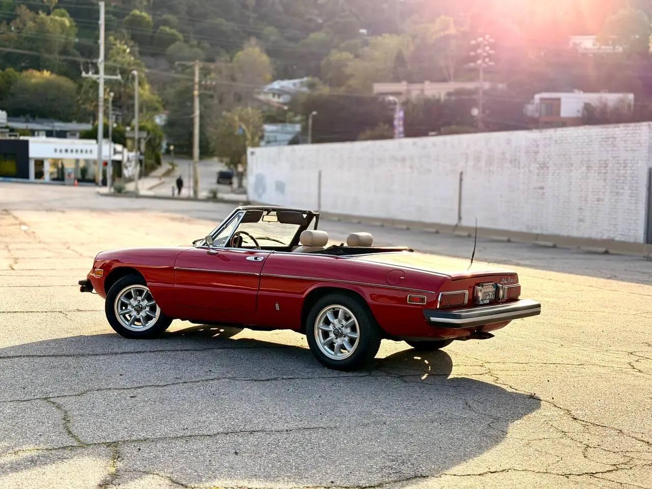 Alfa Romeo Spider Veloce  1979